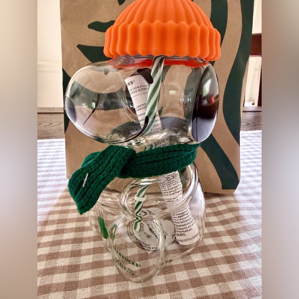 Starbucks Snoopy Glass Cold Cup